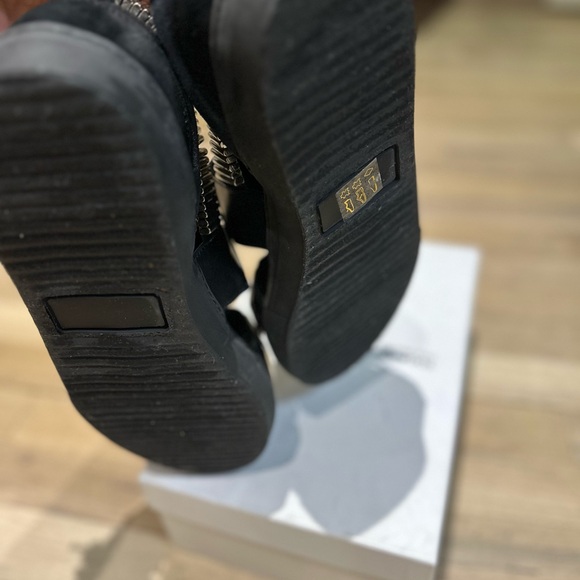 TOGA PULLA Sandals - Picture 7 of 9